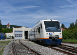 Train automoteur diesel VT518, Regio-Shuttle RS1, de ADtranz, serie1, avec climatisation, chez la WEG sûr la ligne Wieslauftalbahn. Photo: Benjamin Klöpfer.