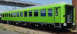 Wagon à passagers du type InterRegio, Bimz 264, avec peinture vert de RailMaint en exploitation de Leo Express GmbH pour Flixtrain.