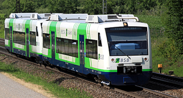 Train automoteur, diesel, Regio Shuttle RS1, serie 1, abaissee, climatisation, Photo Martin Mueller